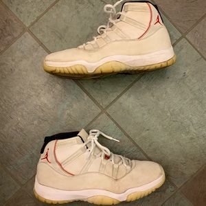 Air Jordan 11 Retro Platinum Tint Sz 13 378037-016